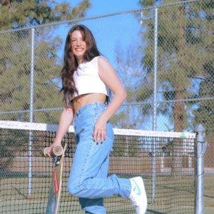 Meet your Posher, Jana